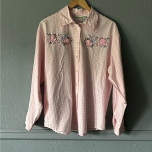 Napa Valley | Gingham | Button-Up | Embroidered | Garden Theme | Embellished | L